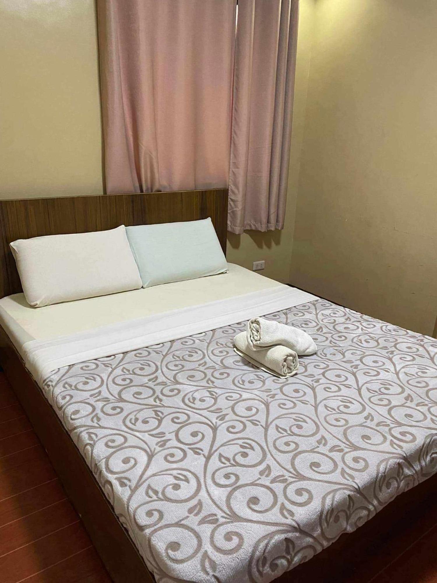 East Square Inn Bacolod Eksteriør bilde